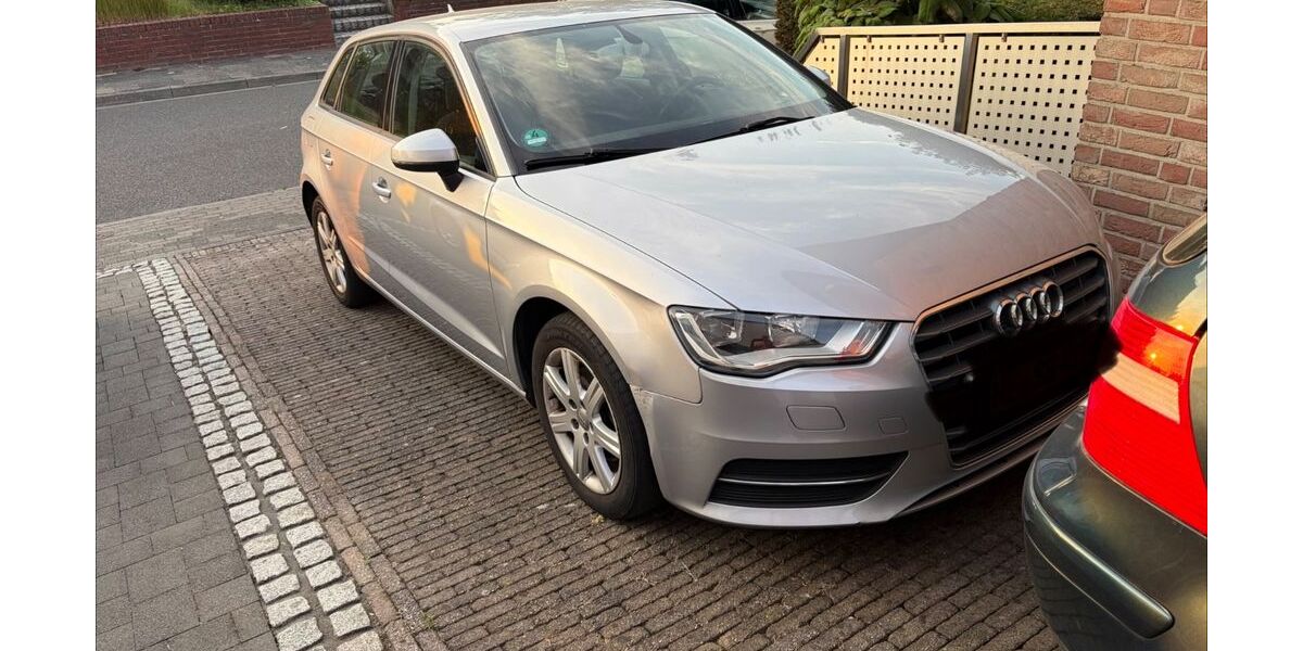 Audi A3 310.000 km 5.900 &euro; Viersen 41749