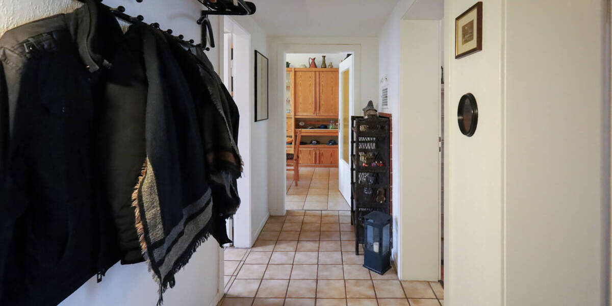 Mehrfamilienhaus, Wohnhaus Düsseldorf / Holthausen Holthausen - 9 Zimmer, 580.000&euro; | Angebot:25939177