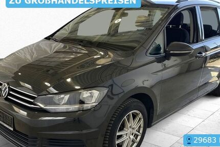 VW Touran 161.109 km 17.497 &euro; Krefeld 47829