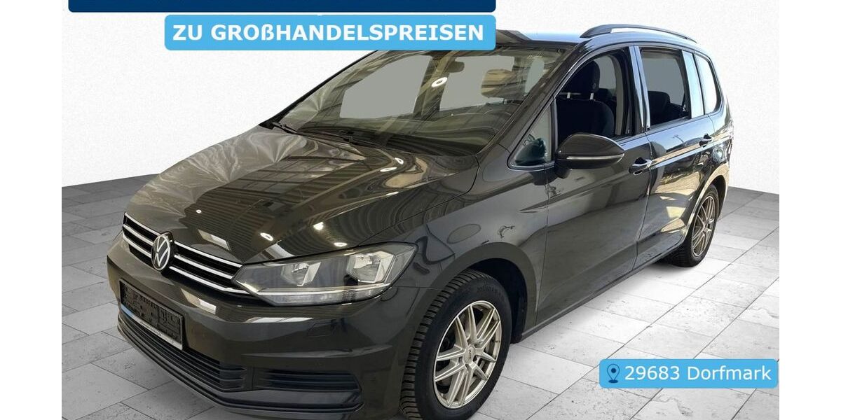 VW Touran 161.109 km 17.497 &euro; Krefeld 47829