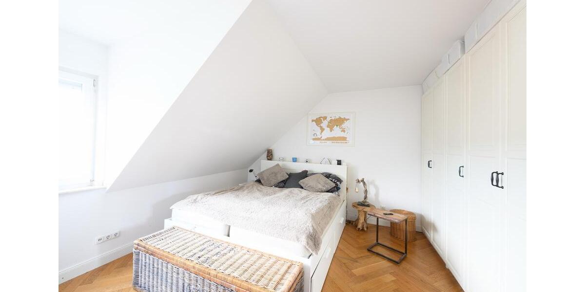 Maisonettenwohnung Düsseldorf Heerdt - 3.5 Zimmer, 110 m&sup2;, 878.000&euro; | Angebot:25046960