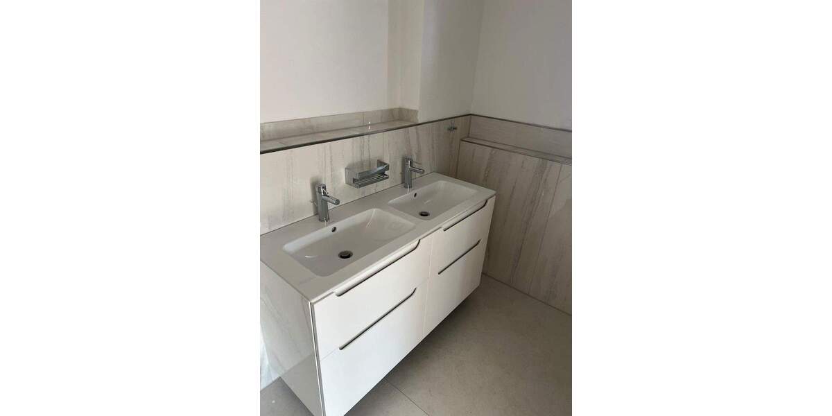 Doppelhaushälfte Meerbusch Büderich - 6 Zimmer, 212 m&sup2;, 1.190.000&euro; | Angebot:25742739