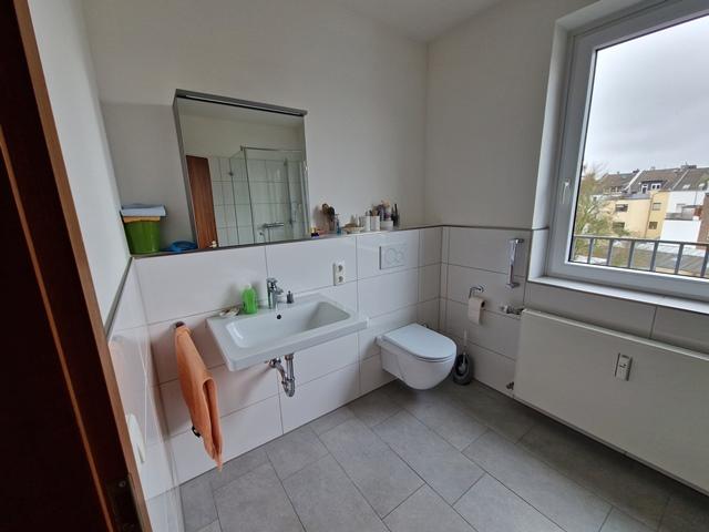 Etagenwohnung Mönchengladbach - 2 Zimmer, 82 m&sup2;, 750&euro; | Angebot:24794415