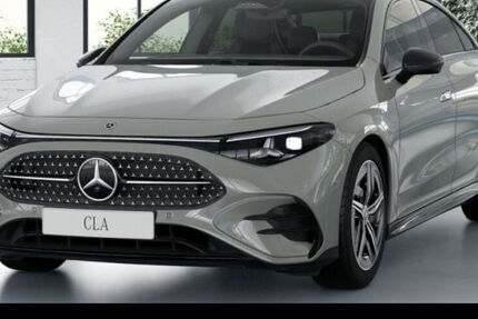 Mercedes-Benz CLA 200 9.900 km 48.990 &euro; Düsseldorf 40470