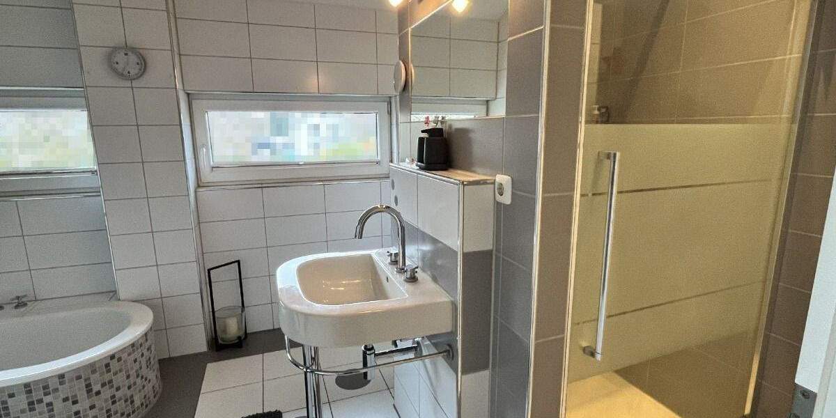 Einfamilienhaus Duisburg Baerl - 5 Zimmer, 174 m&sup2;, 729.000&euro; | Angebot:25780353