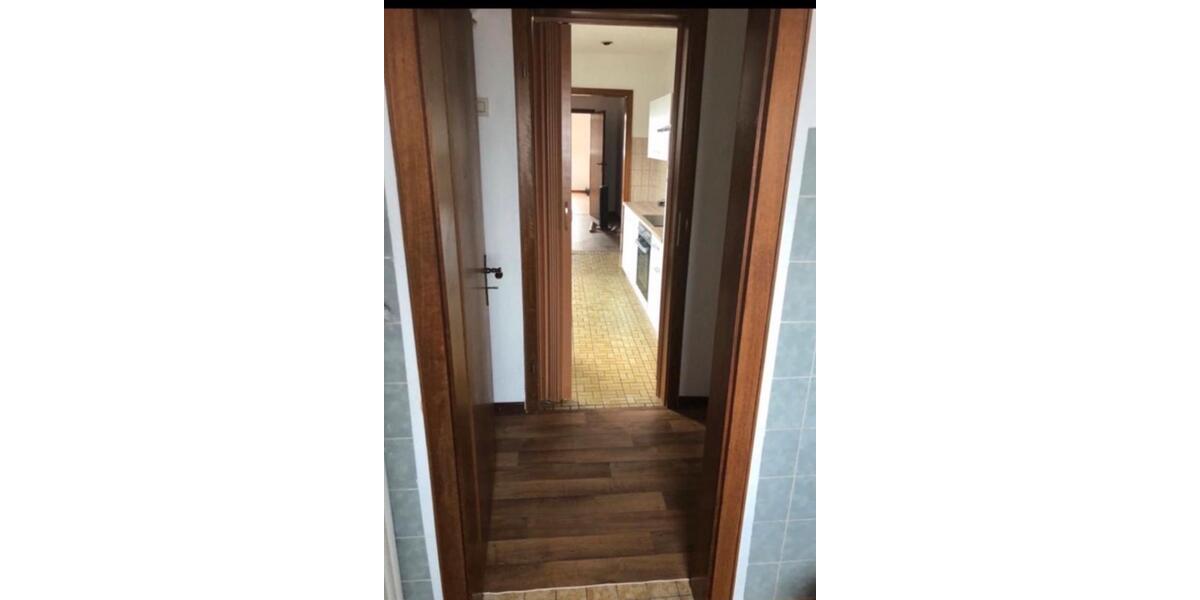 Dachgeschoßwohnung Kaarst - 2 Zimmer, 63 m&sup2;, 770&euro; | Angebot:26021450