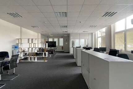 Gewerbeobjekt Düsseldorf Lörick - 2.800&euro; | Angebot:26078190