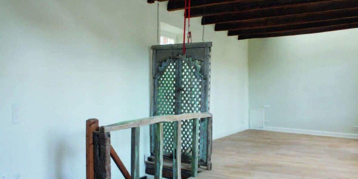 Reihenmittelhaus Krefeld Hüls - 2 Zimmer, 75 m&sup2;, 250.000&euro; | Angebot:25878466