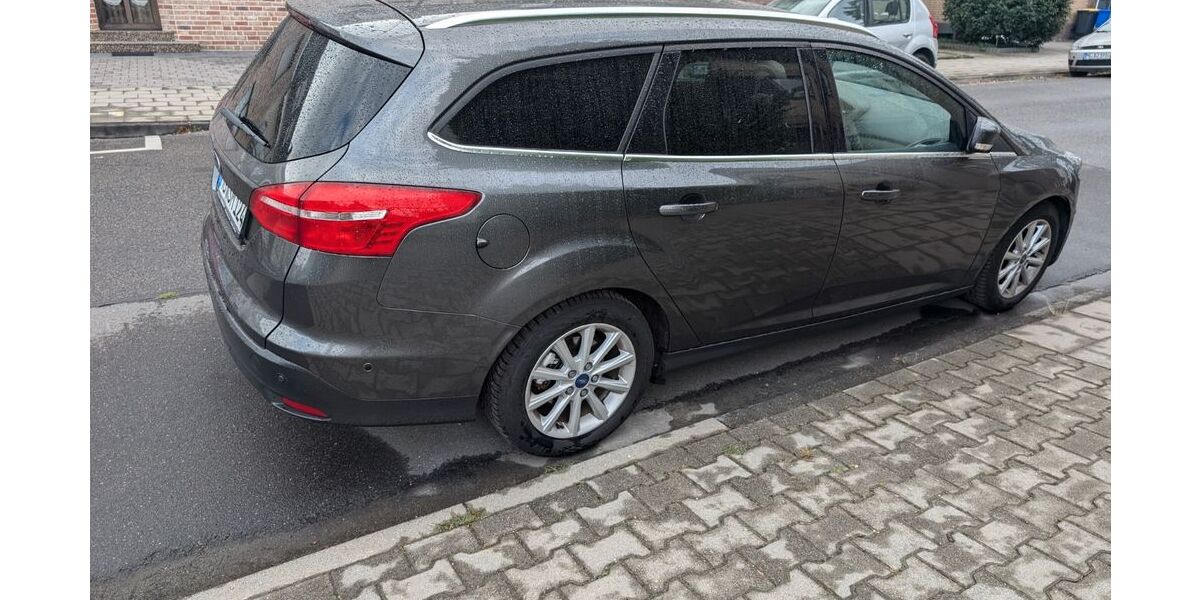 Ford Focus 196.000 km 6.500 &euro; Mönchengladbach 41236