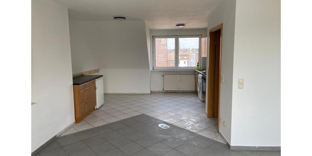 Dachgeschoßwohnung Duisburg Hamborn - 1 Zimmer, 42 m&sup2;, 375&euro; | Angebot:25883679