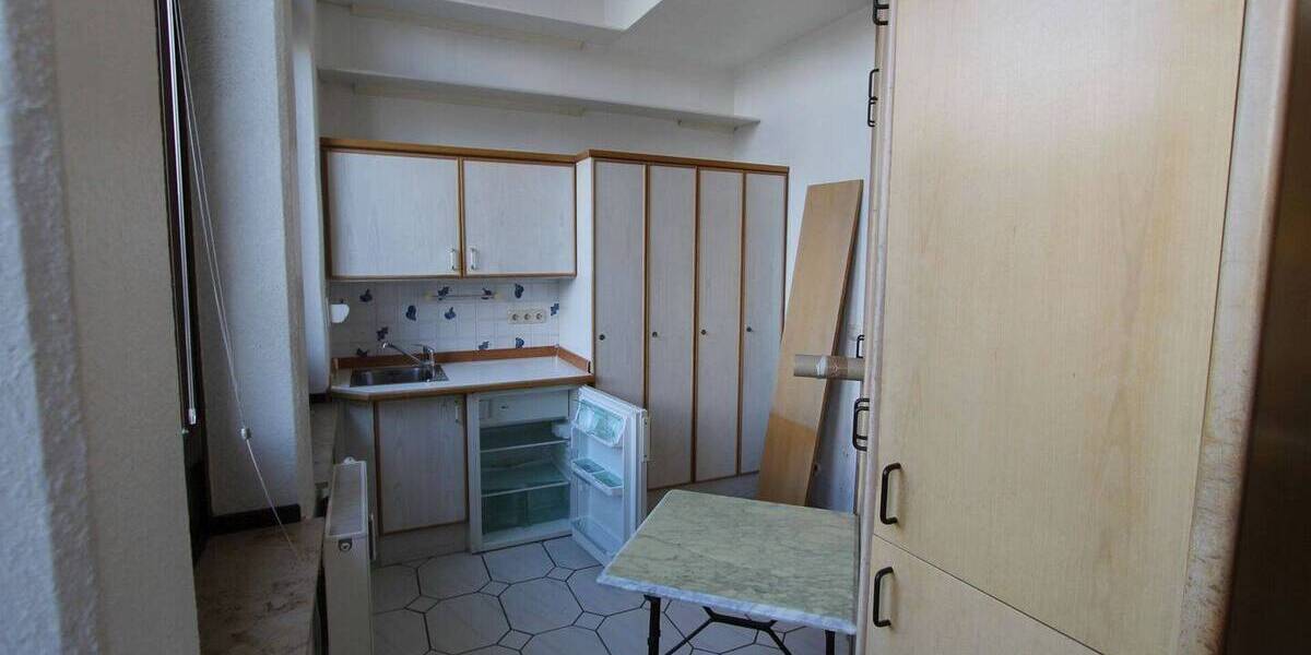 Gewerbeobjekt Krefeld Stadtmitte - 9 Zimmer, 187 m&sup2;, 1.300&euro; | Angebot:25997649