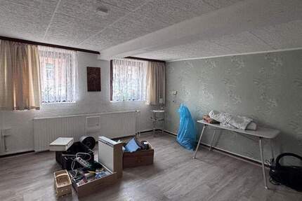 Haus Willich - 4 Zimmer, 75 m&sup2;, 150.000&euro; | Angebot:25774988