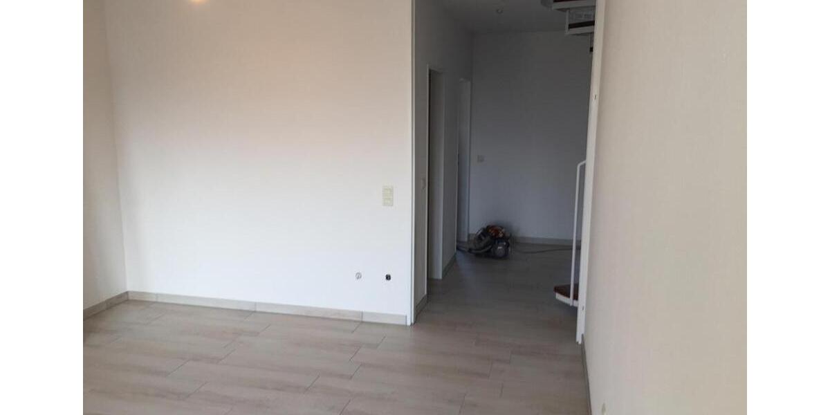 Maisonettenwohnung Krefeld - 3 Zimmer, 66 m&sup2;, 745&euro; | Angebot:25929638