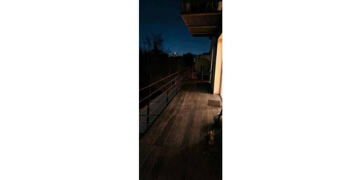 Etagenwohnung Düsseldorf Stadtbezirk 5 - 1 Zimmer, 62 m&sup2;, 1.060&euro; | Angebot:25963704