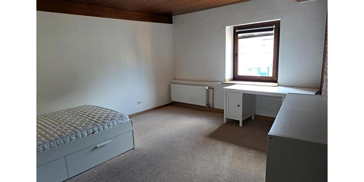 Etagenwohnung Nettetal - 1 Zimmer, 15 m&sup2;, 380&euro; | Angebot:25964958