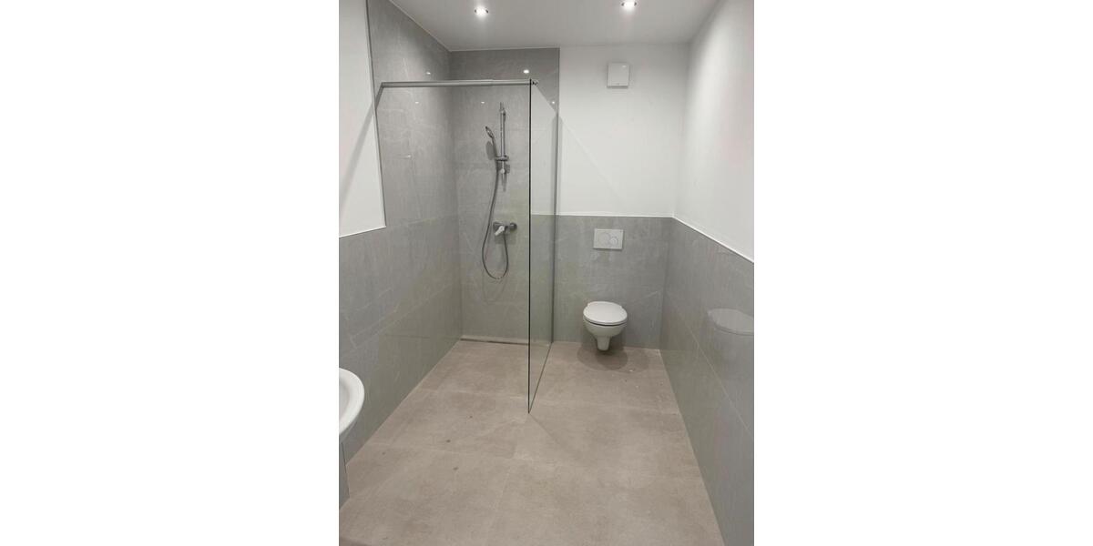 Etagenwohnung Mönchengladbach Nord - 2 Zimmer, 67 m&sup2;, 1.150&euro; | Angebot:25906203