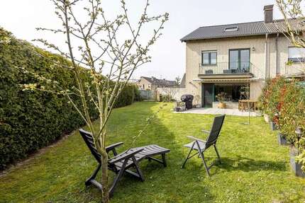 Haus Neuss Holzheim - 6 Zimmer, 165 m&sup2;, 649.000&euro; | Angebot:25935674