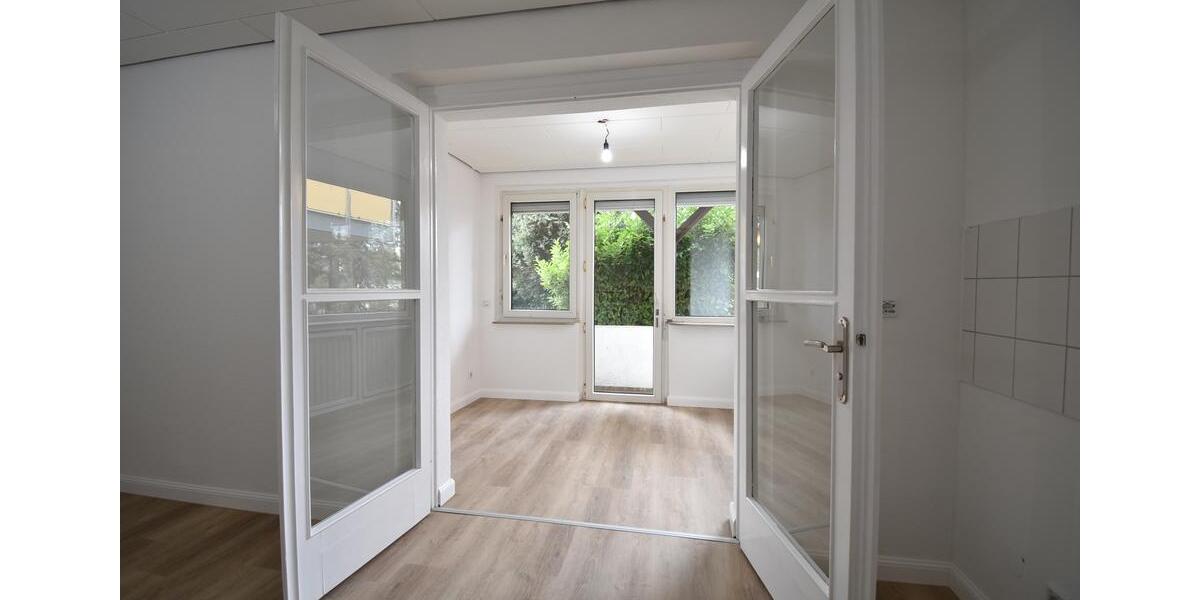 Erdgeschoßwohnung Duisburg Angerhausen - 2.5 Zimmer, 75 m&sup2;, 945&euro; | Angebot:26235370
