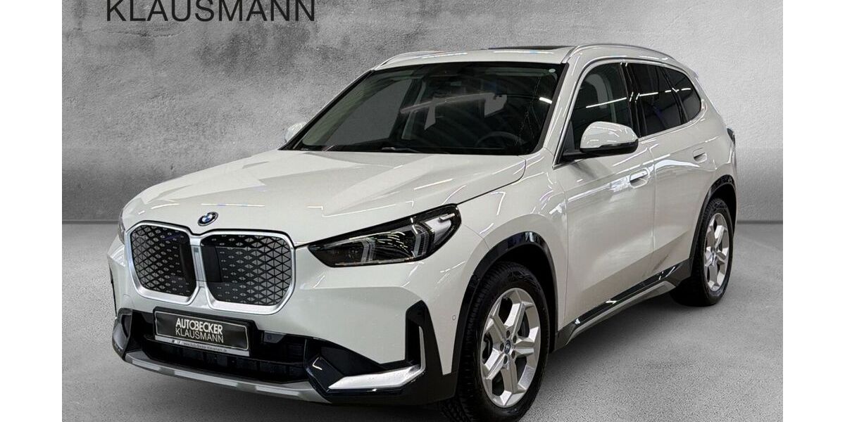 BMW iX1 4.000 km 49.990 &euro; Krefeld 47800