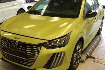 Peugeot 208 4.800 km 24.690 &euro; Meerbusch 40670