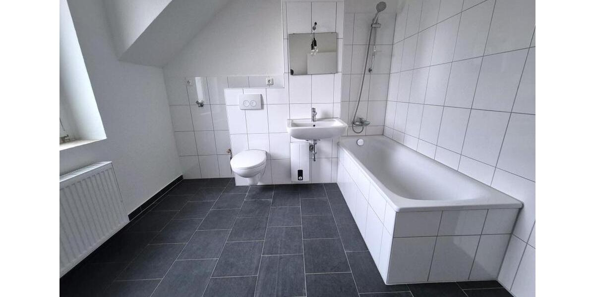 Etagenwohnung Duisburg Hamborn - 3 Zimmer, 76 m&sup2;, 560&euro; | Angebot:24687377
