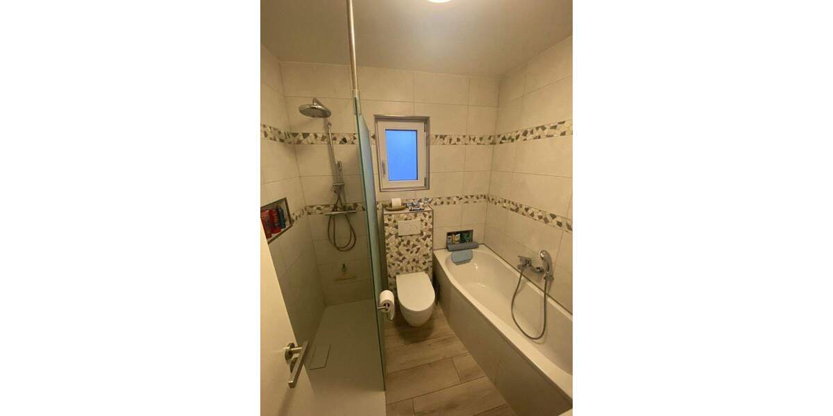 Doppelhaushälfte Duisburg Huckingen - 7 Zimmer, 120 m&sup2;, 599.000&euro; | Angebot:25755924