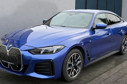 BMW i4 12.500 km 47.990 &euro; Meerbusch 40668