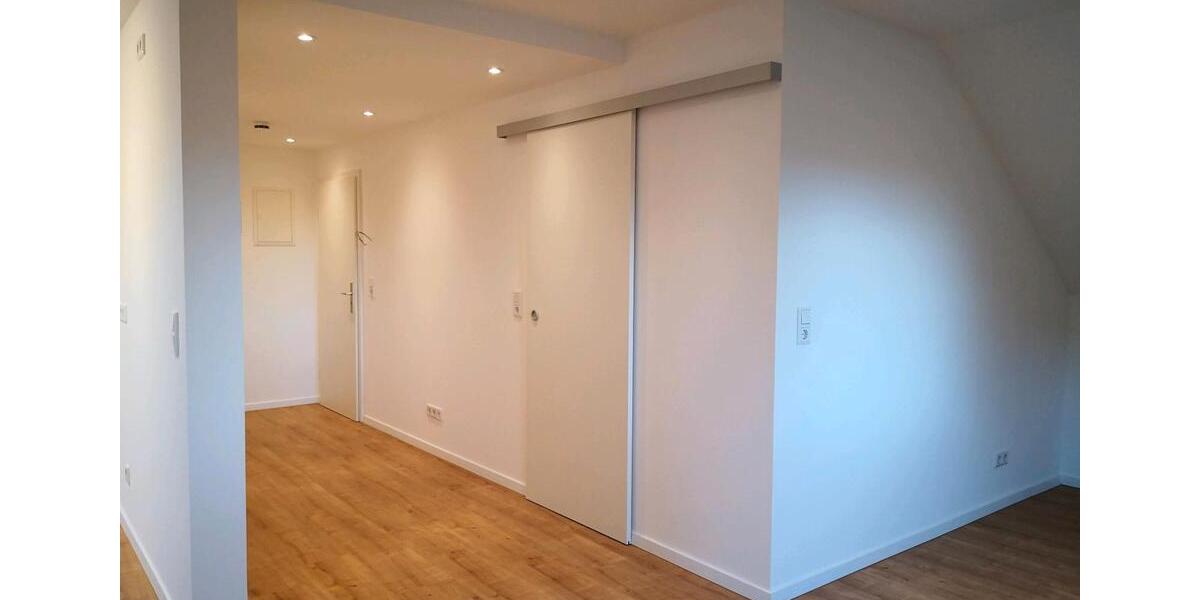 Dachgeschoßwohnung Mülheim an der Ruhr Dümpten - 1.5 Zimmer, 51 m&sup2;, 155.000&euro; | Angebot:27096044