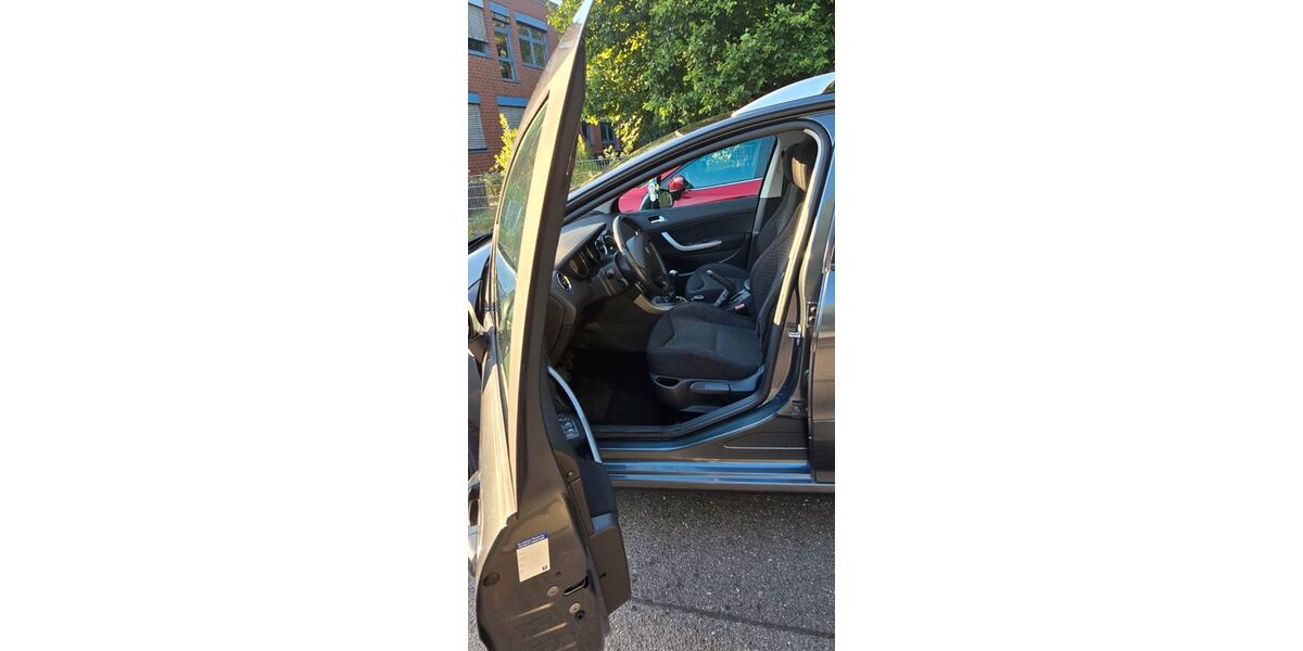 Peugeot 308 127.159 km 3.000 &euro; Willich 47877