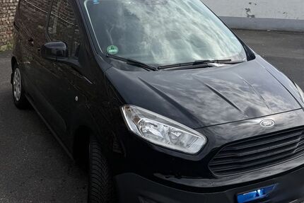 Ford Transit Courier 98.500 km 7.999 &euro; Düsseldorf 40591