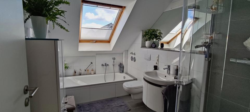Maisonettenwohnung Mönchengladbach Süd - 3 Zimmer, 91 m&sup2;, 264.000&euro; | Angebot:27002735