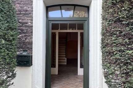 Wohnung Duisburg Rheinhausen - 4 Zimmer, 190 m&sup2;, 1.800&euro; | Angebot:25384912