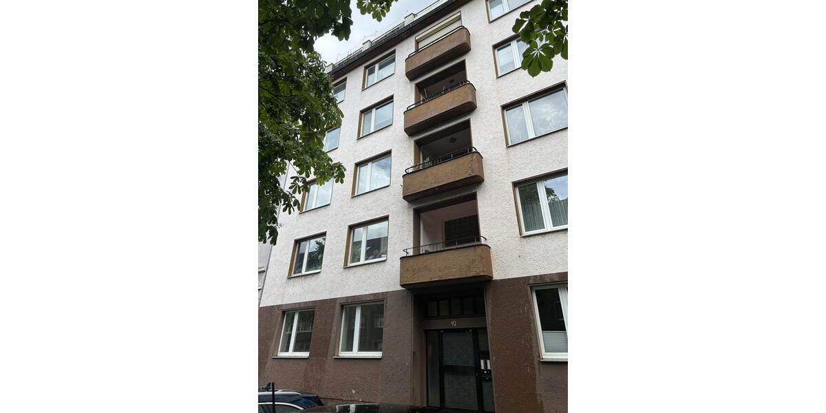 Etagenwohnung Düsseldorf Stadtbezirk 3 - 3 Zimmer, 97 m&sup2;, 1.290&euro; | Angebot:26679305