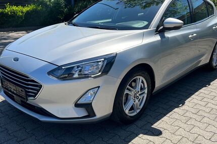 Ford Focus 77.800 km 13.450 &euro; Mönchengladbach 41063