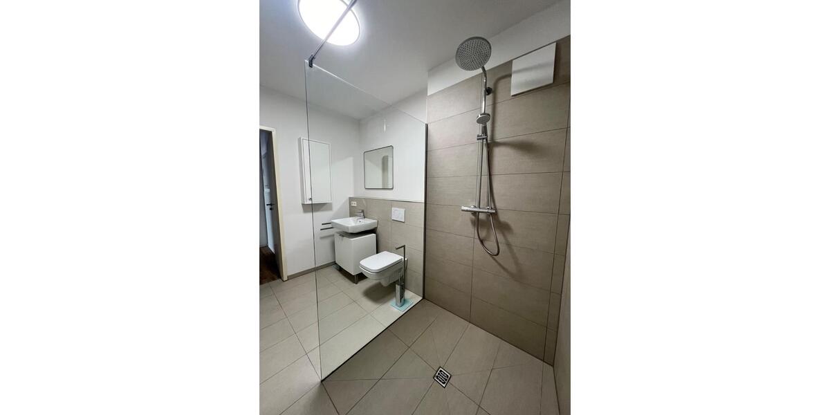 Erdgeschoßwohnung Langenfeld (Rheinland) - 2 Zimmer, 62 m&sup2;, 950&euro; | Angebot:26019351