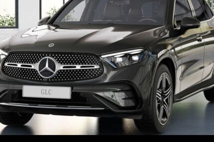 Mercedes-Benz GLC 200 9.900 km 63.990 &euro; Duisburg 47138