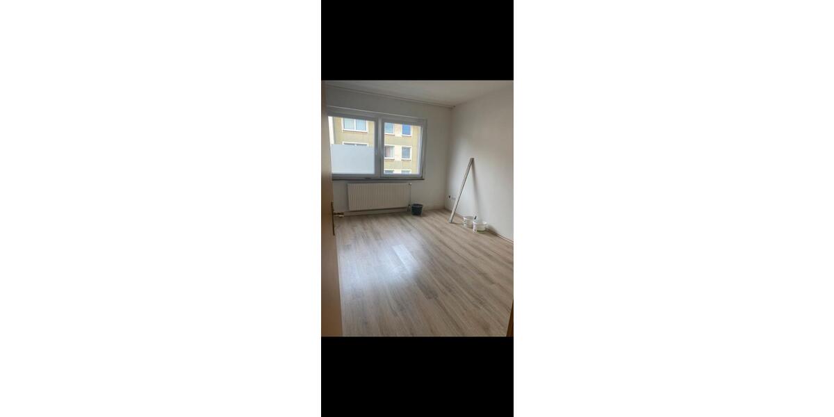 Etagenwohnung Duisburg Mittelmeiderich - 2 Zimmer, 600&euro; | Angebot:23081344