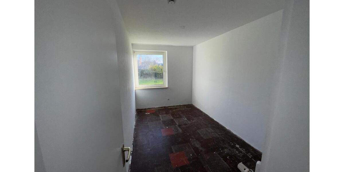 Etagenwohnung Duisburg Rheinhausen - 4 Zimmer, 97 m&sup2;, 830&euro; | Angebot:26564945