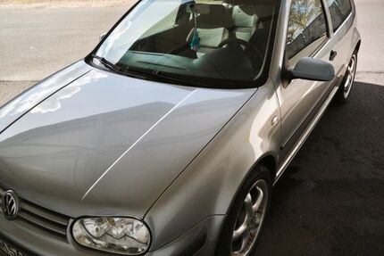 VW Golf 275.000 km 1.750 &euro; Dormagen 41542