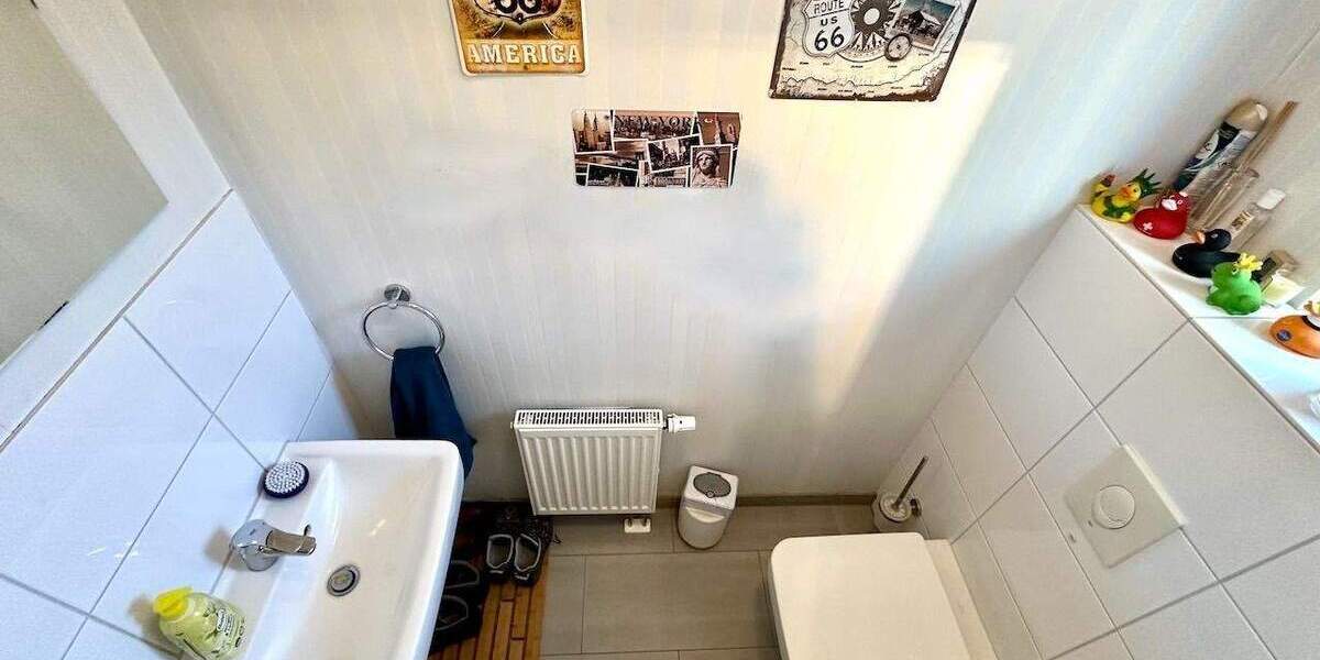 Reihenmittelhaus Neuss Rosellen - 4 Zimmer, 109 m&sup2;, 519.000&euro; | Angebot:25772683