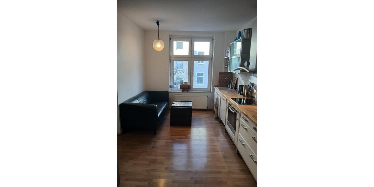 Etagenwohnung Düsseldorf Stadtbezirk 3 - 1 Zimmer, 89 m&sup2;, 700&euro; | Angebot:25538388