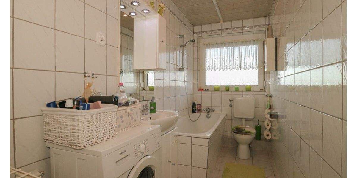 Etagenwohnung Dormagen / Delhoven Delhoven - 2 Zimmer, 64 m&sup2;, 165.000&euro; | Angebot:25879257