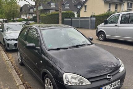 Opel Corsa 121.600 km 1.650 &euro; Ratingen 40885