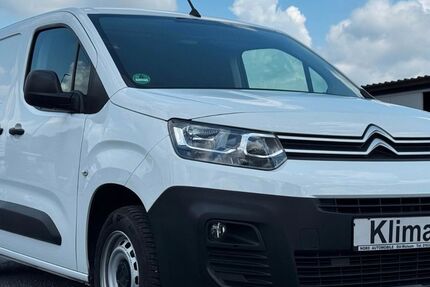 Citroen Berlingo 123.705 km 9.600 &euro; Duisburg 47178
