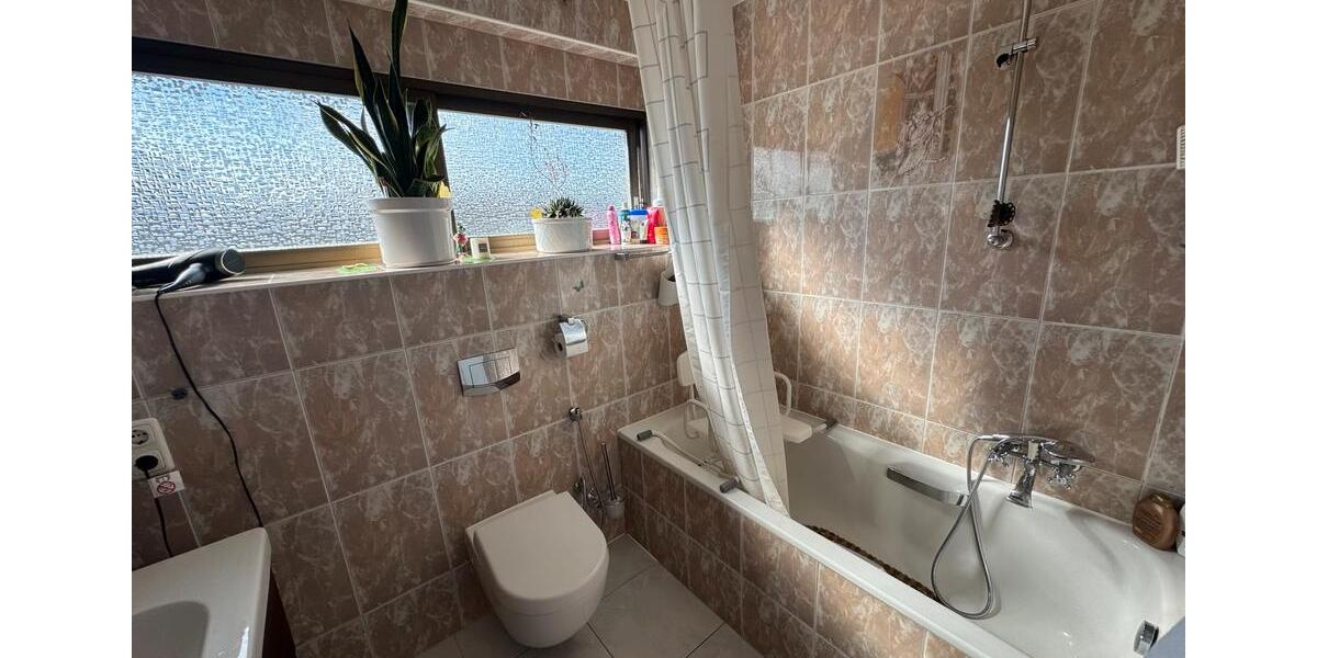 Einfamilienhaus Willich - 5 Zimmer, 4 m&sup2;, 2.800&euro; | Angebot:26645782