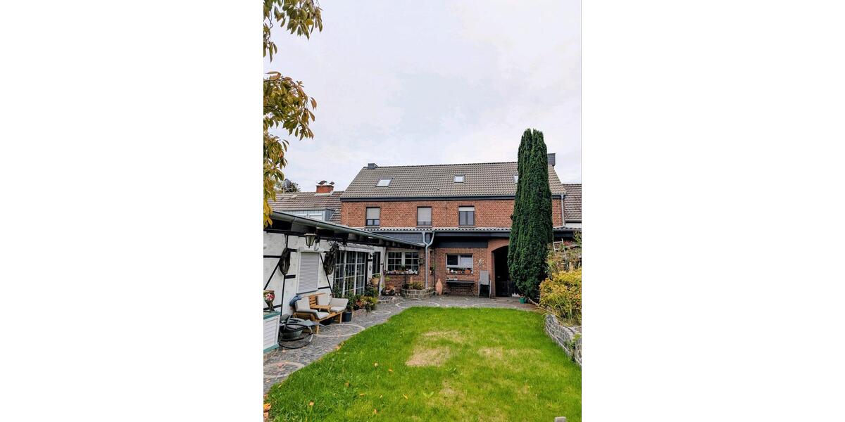 Mehrfamilienhaus, Wohnhaus Grevenbroich - 8.5 Zimmer, 575.000&euro; | Angebot:22970462