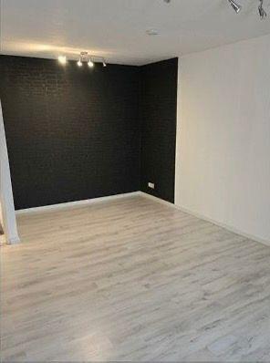 Etagenwohnung Neuss Erfttal - 2 Zimmer, 65 m&sup2;, 900&euro; | Angebot:26640724