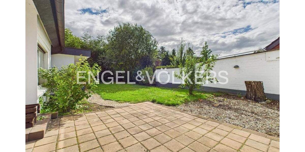 Einfamilienhaus Krefeld Inrath/Kliedbruch - 6 Zimmer, 229 m&sup2;, 795.000&euro; | Angebot:25709615