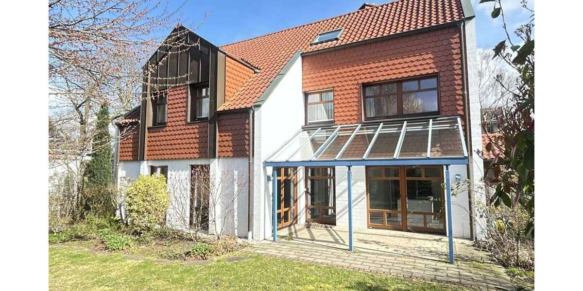 Einfamilienhaus Langenfeld - 7 Zimmer, 222 m&sup2;, 970.000&euro; | Angebot:25927492