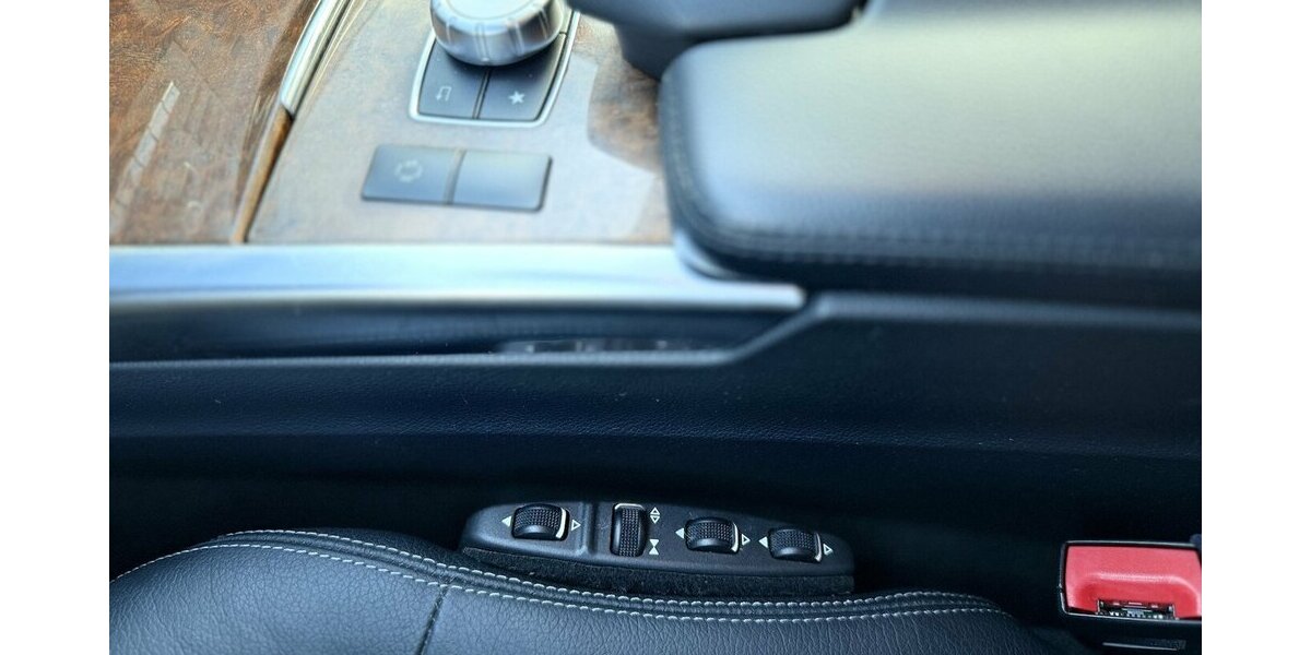 Mercedes-Benz E 350 d/ PANO / Kamera / Leder / Navi / EURO 6 100.000 km 22.290 &euro; Mönchengladbach 41066